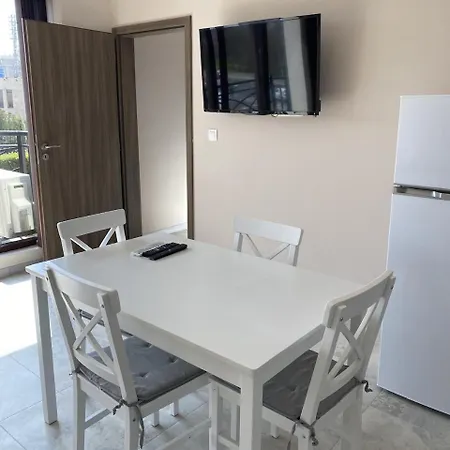 Apartment Azure Coast Sm Burgas